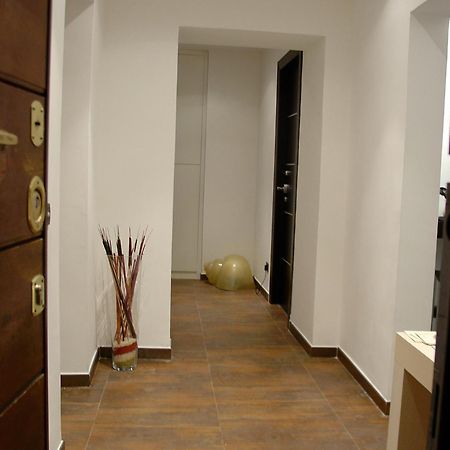 Отель Relais Navona71 Рим Экстерьер фото